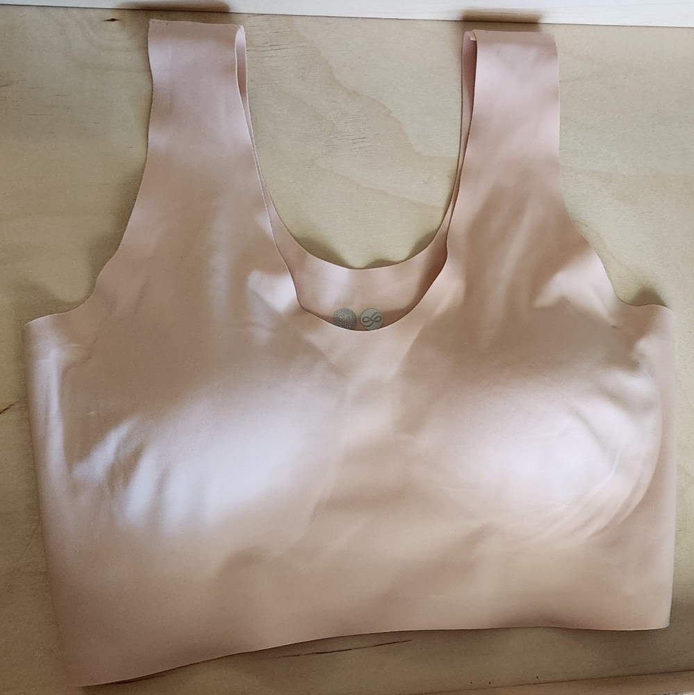 NWOT Kindred Bravely Seamless Bralette, Size Medium